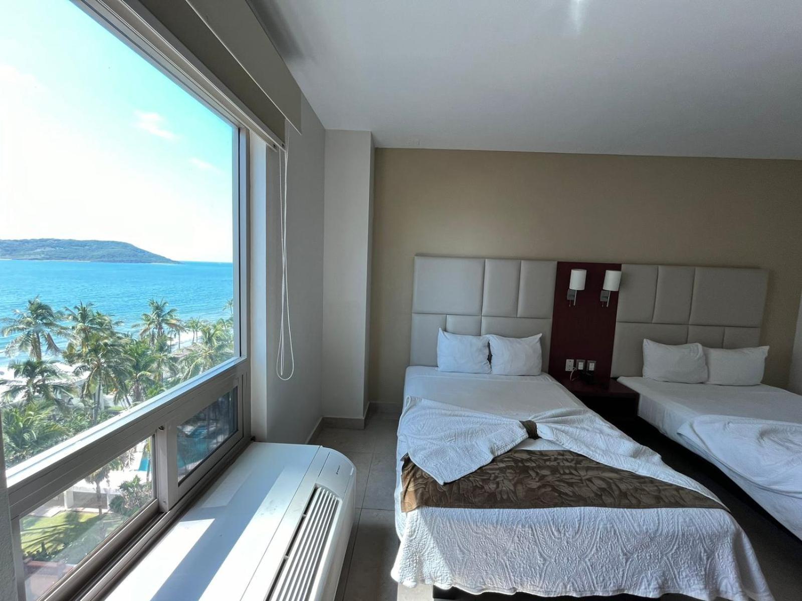 Hotel Ave Inn Mazatlán Buitenkant foto