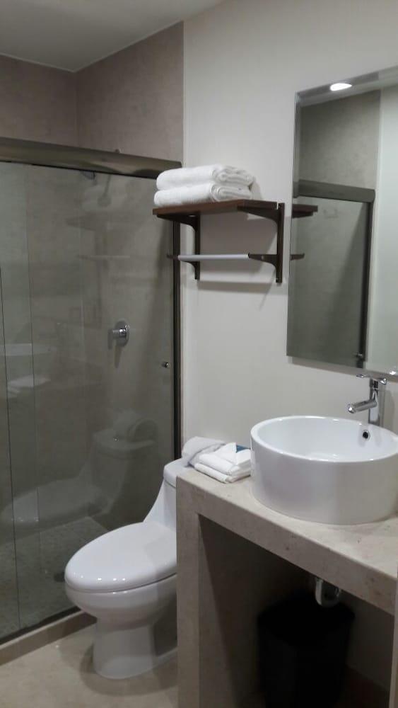 Hotel Ave Inn Mazatlán Buitenkant foto